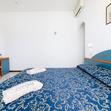 Hotel Golf Каттоліка Екстер'єр фото